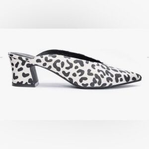 Chinese laundry pollie animal print white kitten heel Mules boho coquette fall